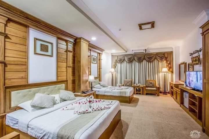 Hotel Shwe Nann Htike Pyin Oo Lwin Esterno foto